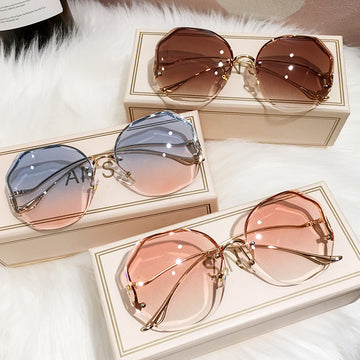 Stylish Trimmed Lens Sunglasses